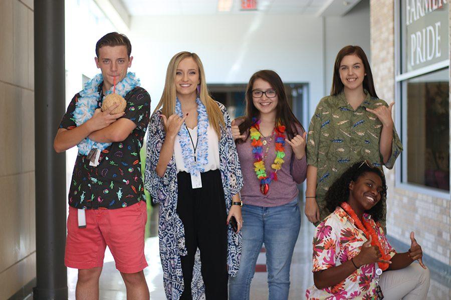 hawaiian dressing up