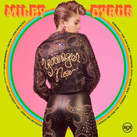 Review: ‘Younger Now’ revisits country roots