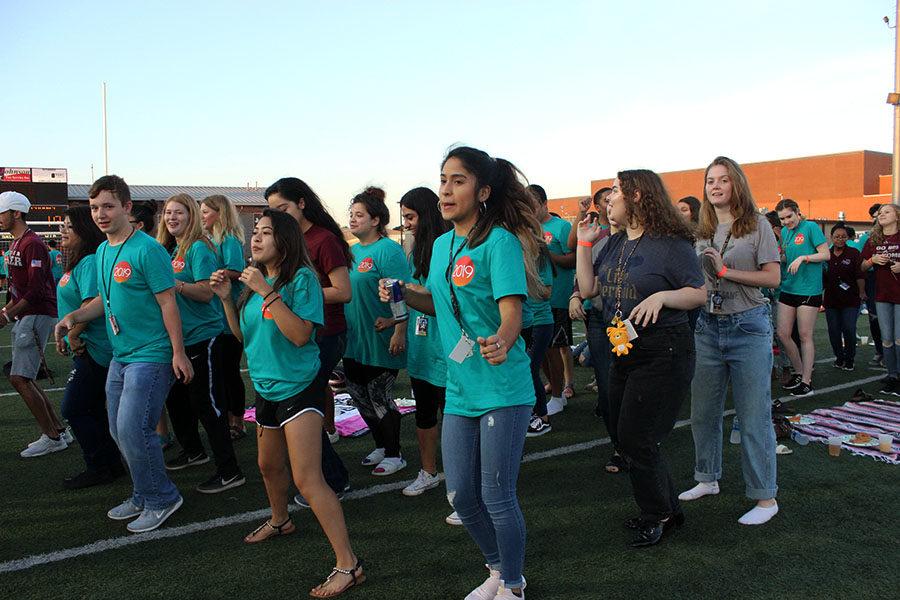 Slideshow: 2018 Senior Sunrise