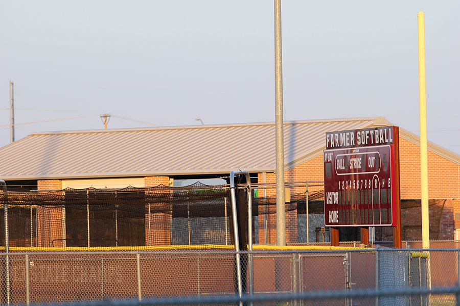 The+Fighting+Farmer+Softball+team%27s+current+record+is+9-10.