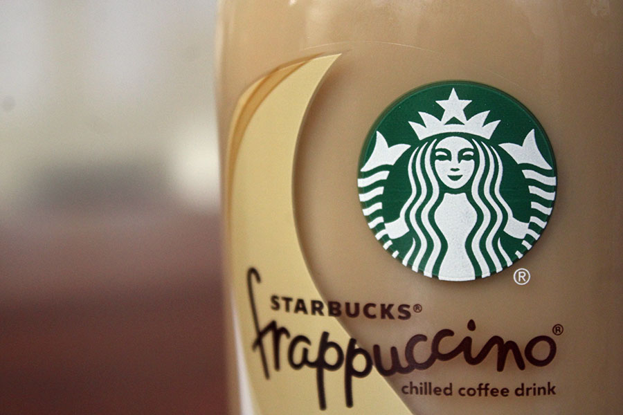 %22Despite+the+products+being+pricier+than+other+coffee+chains%2C+the+quality+and+variety+of+coffee+along+with+their+other+drinks+makes+up+for+it.%22